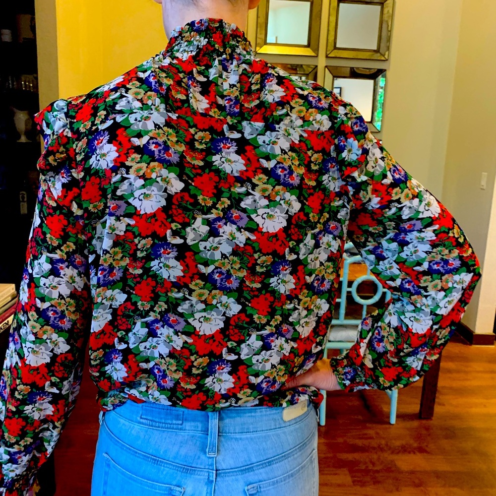 Floral top